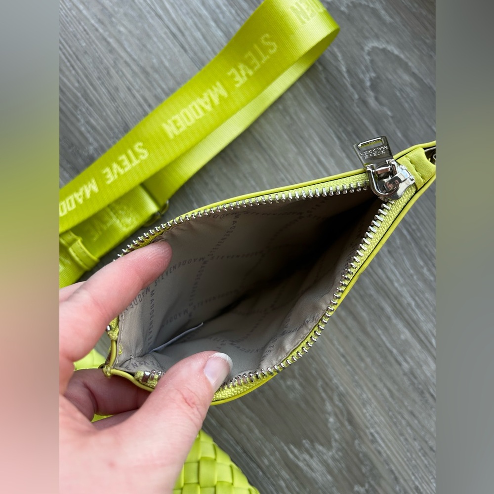 Steve Madden Neon Green Woven Tote - Picture 7 of 9